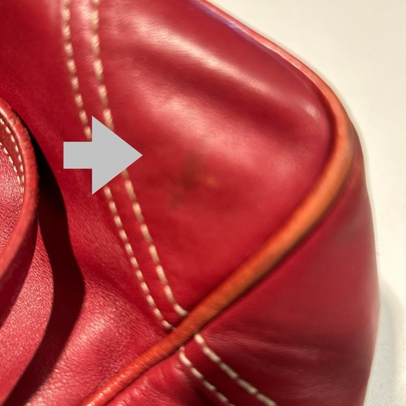 Coach Legacy Classic Red Shoulder Bag - Picture 15 of 16